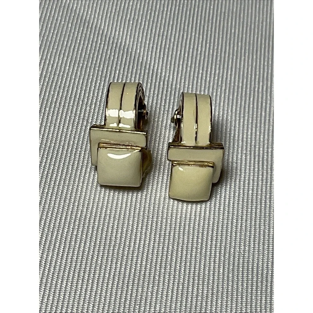 Vintage Ciner Ivory Enamel Clip On Earrings 1980s Signed Classic Clean